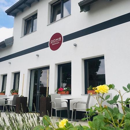 Doms Gaestehaus Frauenkirchen Luaran gambar